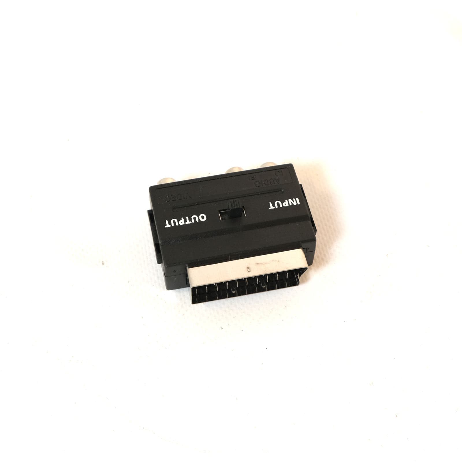Adapterstecker (Scart auf 3x Cinch) – Bild 2