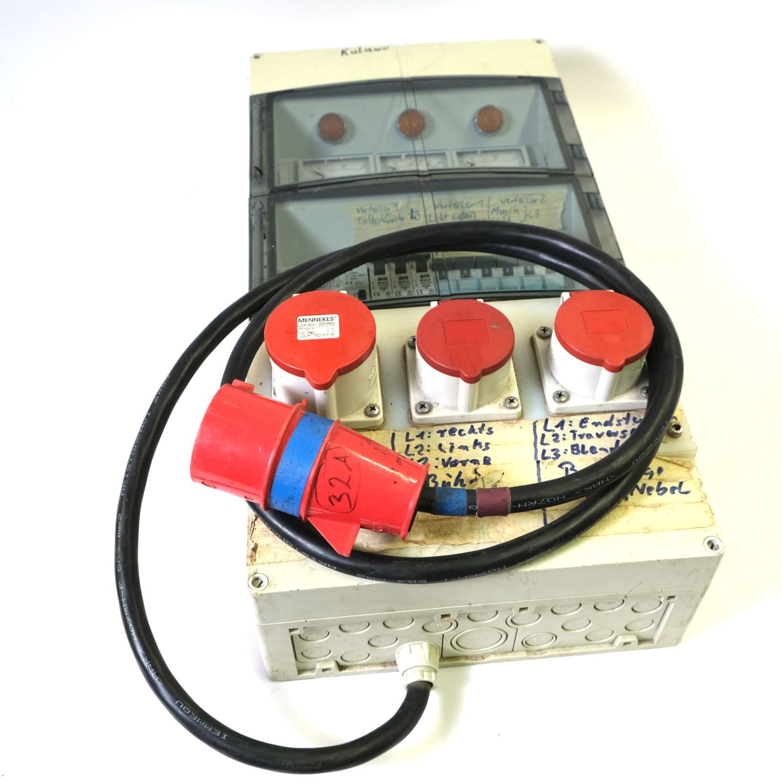 32-Amp-Verteiler (3x CEE16A) – Bild 1