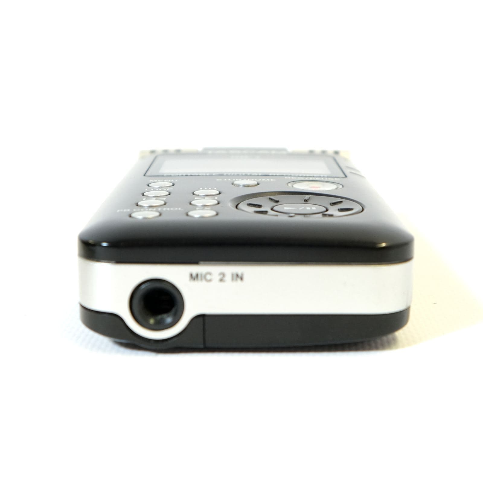 Tragbarer Stereorecorder mit Mikrofon – Bild 4